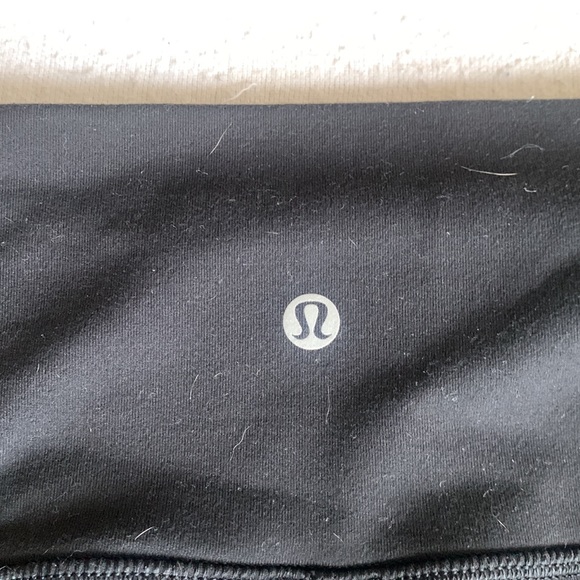 Lululemon Black Rhythm High Times Mesh side leggings. - Picture 5 of 5